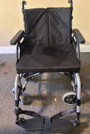 Breezy Foldable Lightweight Lg Wheelchair